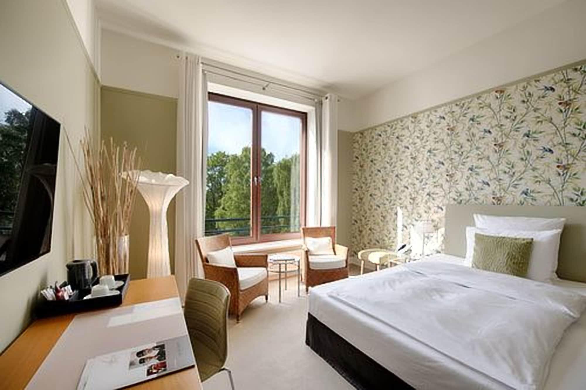 Privathotel Lindtner Хамбург Екстериор снимка