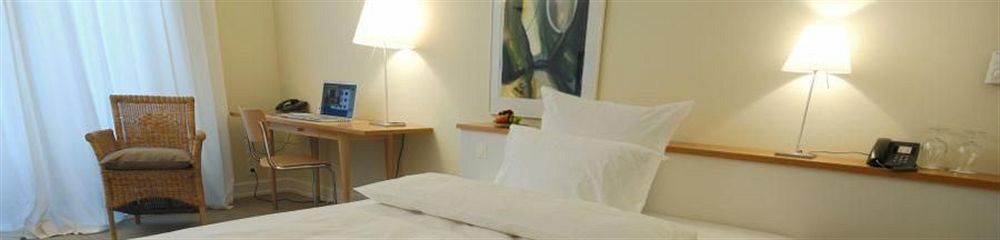 Privathotel Lindtner Хамбург Екстериор снимка A room at the hotel