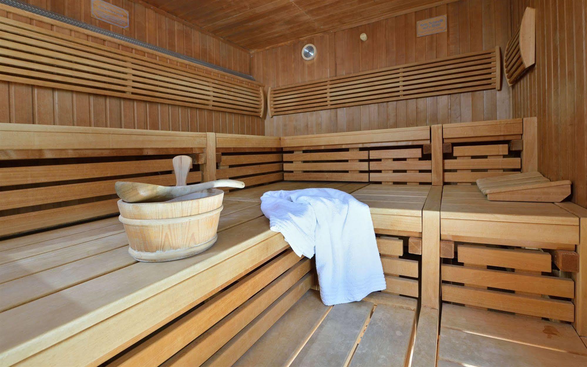 Privathotel Lindtner Хамбург Екстериор снимка Sauna